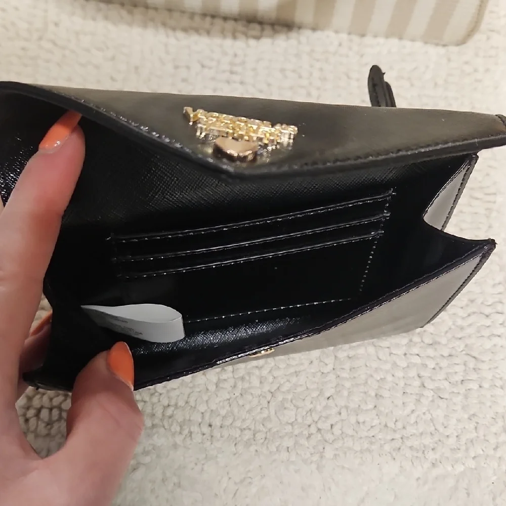 Victoria's Secret Black Wallet with Gold Logo Heart - Picture 3 of 3